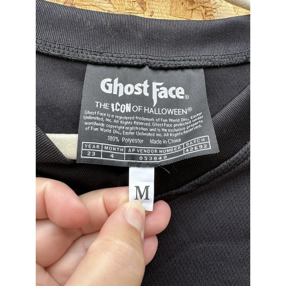 M Kids Ghost face‎ 96 Black White Gray Long Sleeve The Icon Of Halloween Jersey